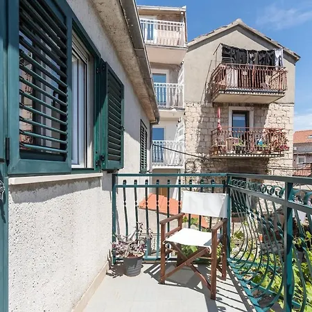 Luxury In Old Town Center With Sea View Apartment Split