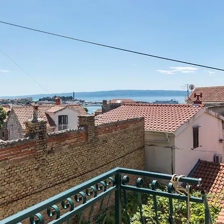 Luxury In Old Town Center With Sea View 스플리트
